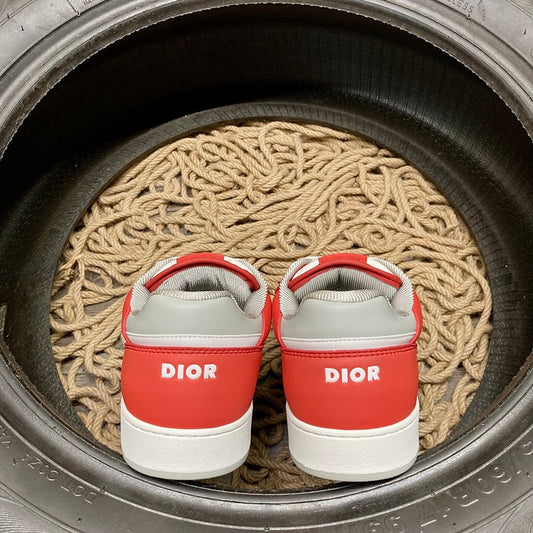 Dior B26