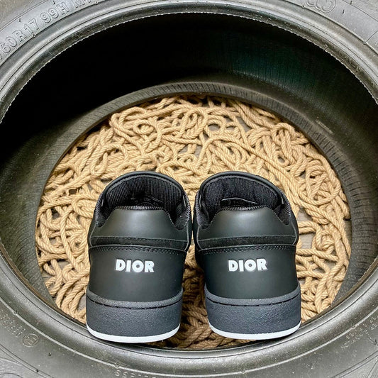 Dior B26