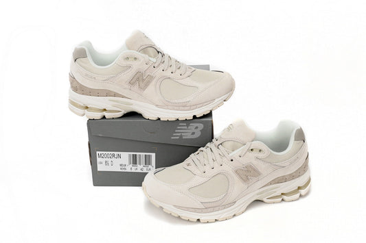 New Balance 2002R
