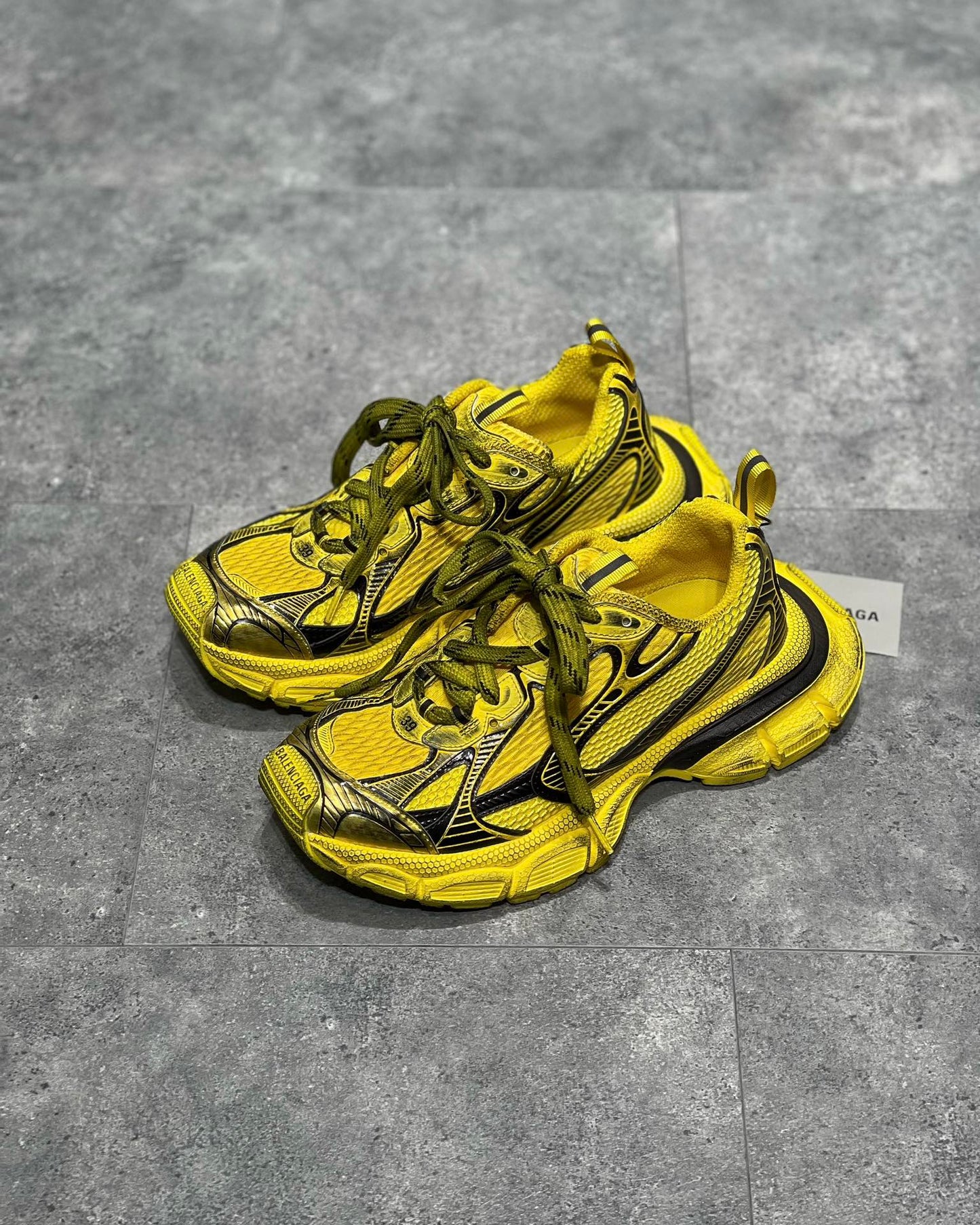 Balenciaga 3XL Yellow