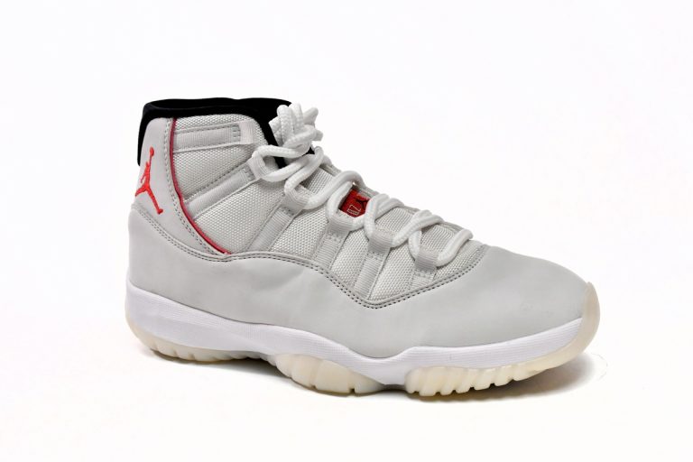 Jordan 11 Platinum Tint