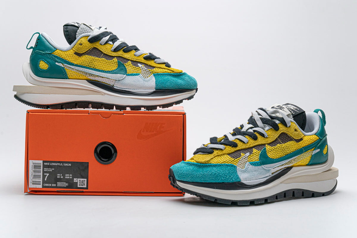 Sacai x Nike Pegasus Vaporfly Villain Yellow Green