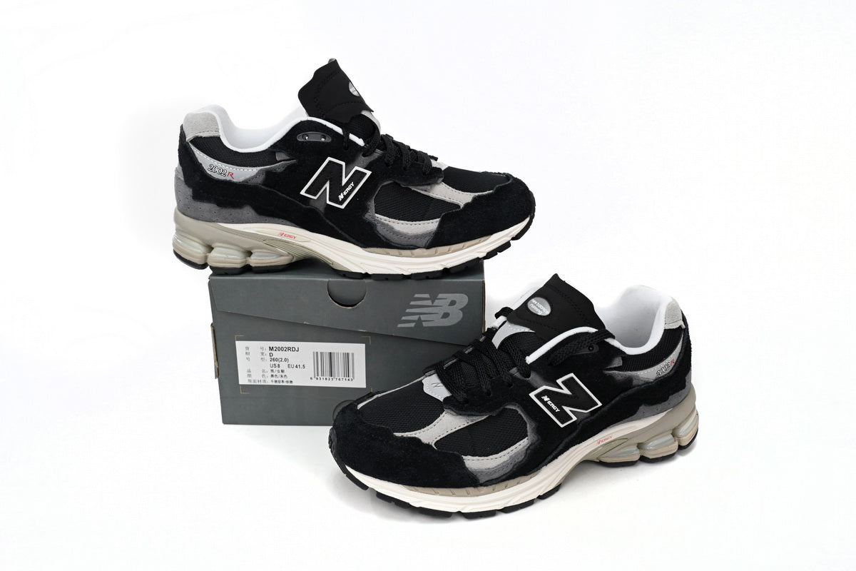 New Balance 2002R