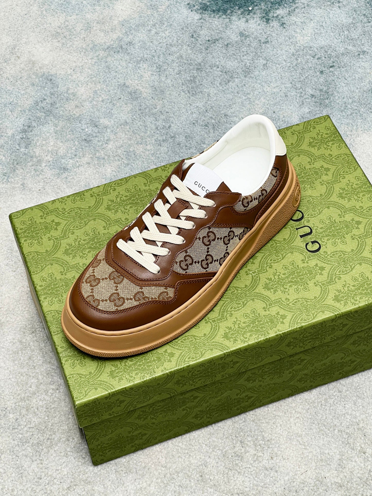 Gucci Screener