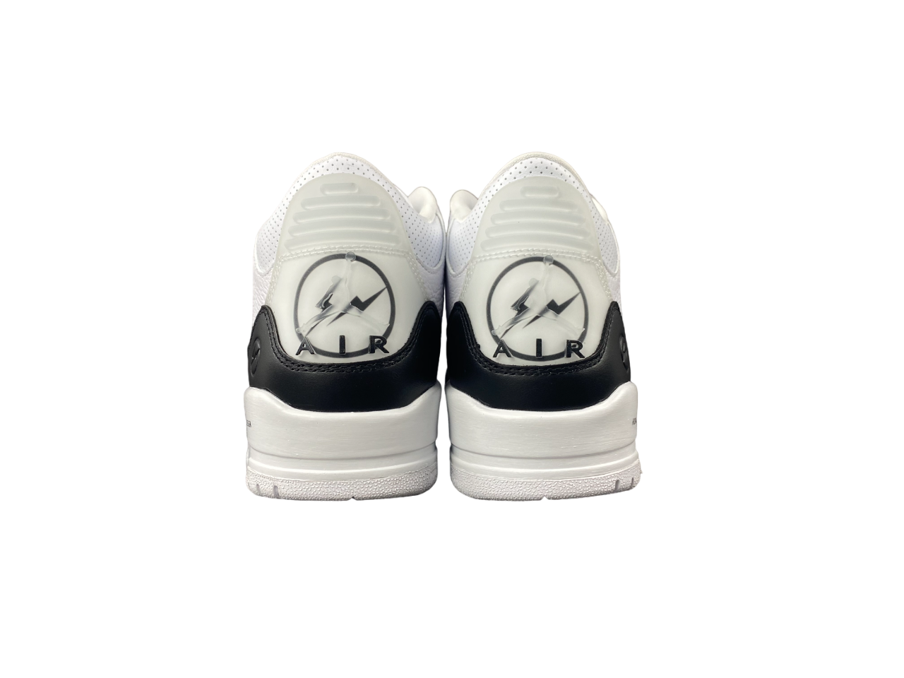 Jordan 3 Retro Fragment