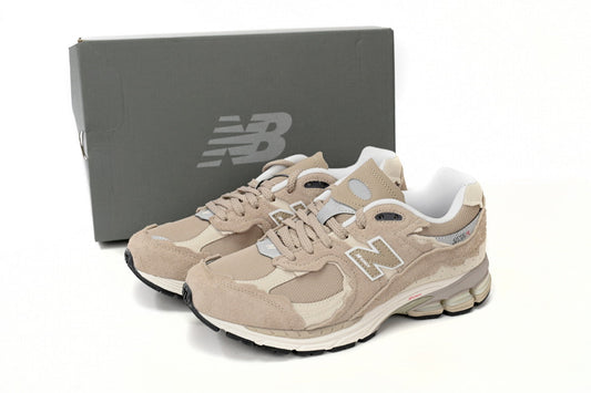 New Balance 2002R
