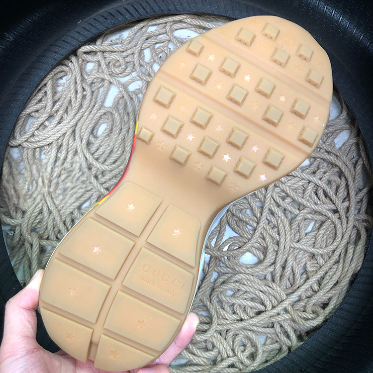 Gucci Rython Logo GG