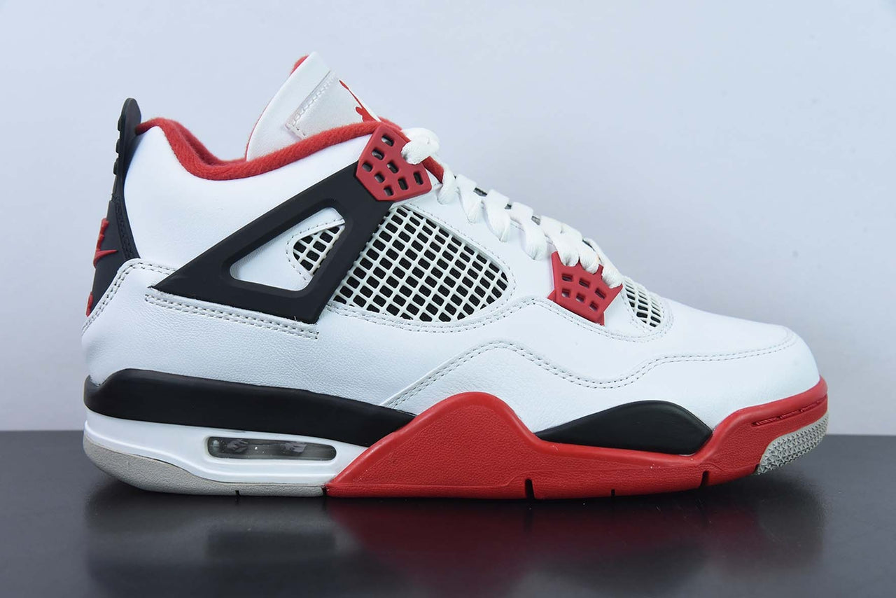 Jordan 4 Fire Red