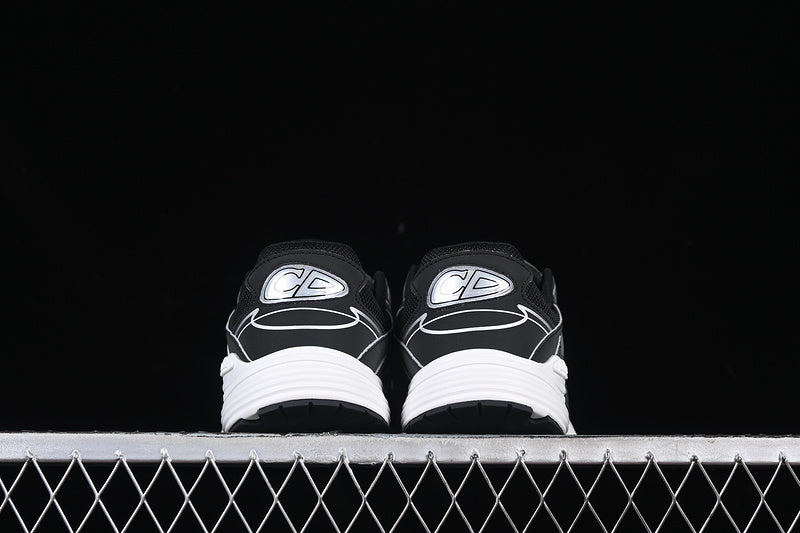 Dior B30 – Black White