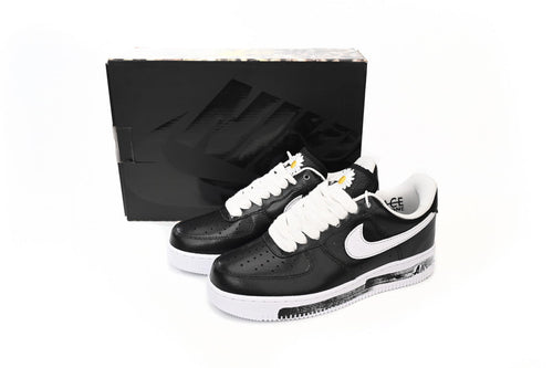 PEACEMINUSONE x Nike Air Force Para-noise