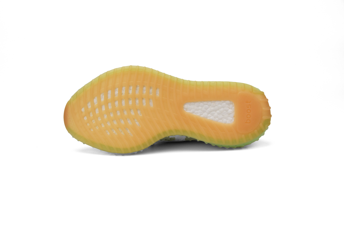 Yeezy 350 V2 Hyperspace