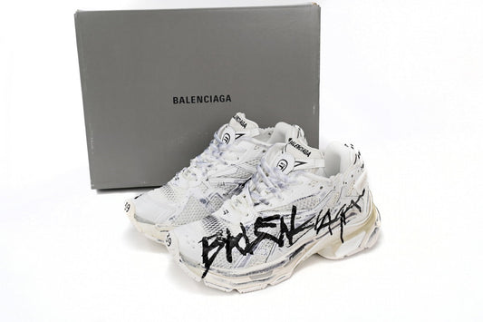 Balenciaga Runner White Grafitti