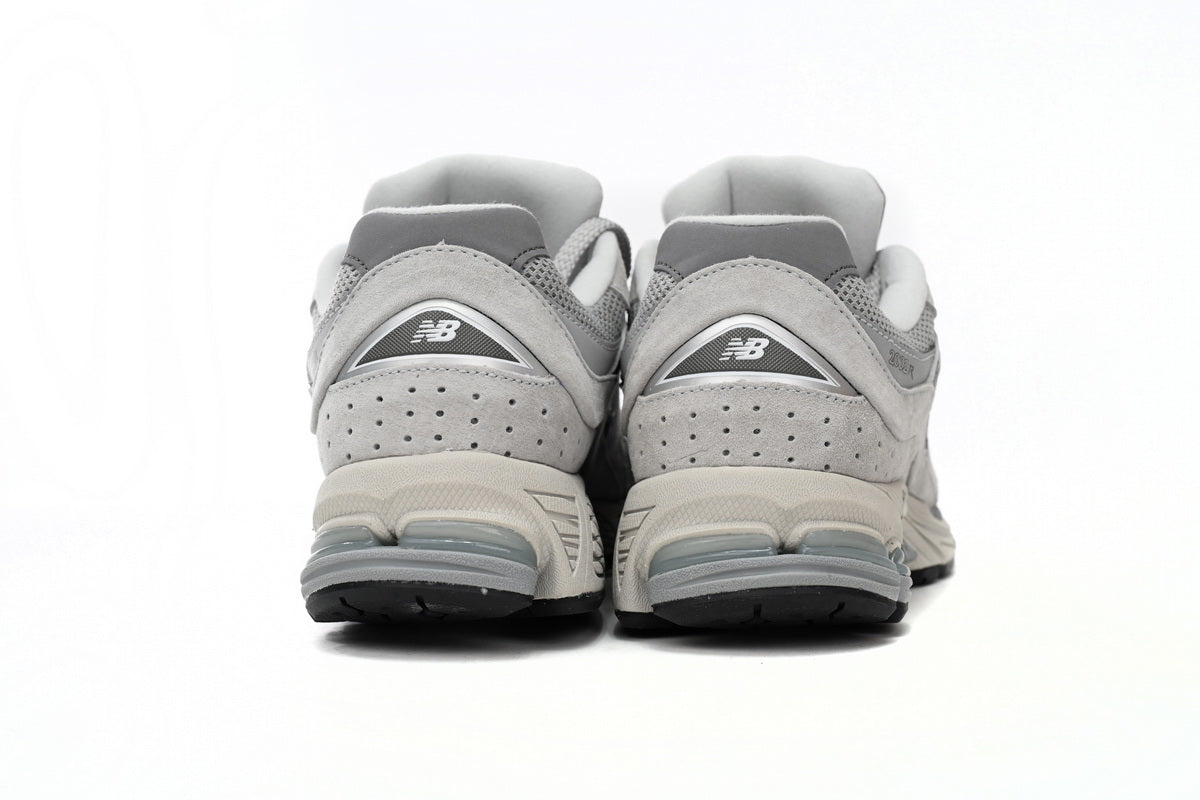 New Balance 2002R