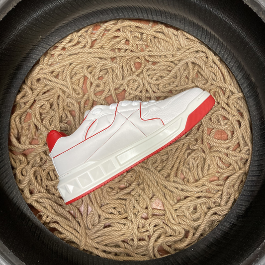 Valentino One Stud White & Red