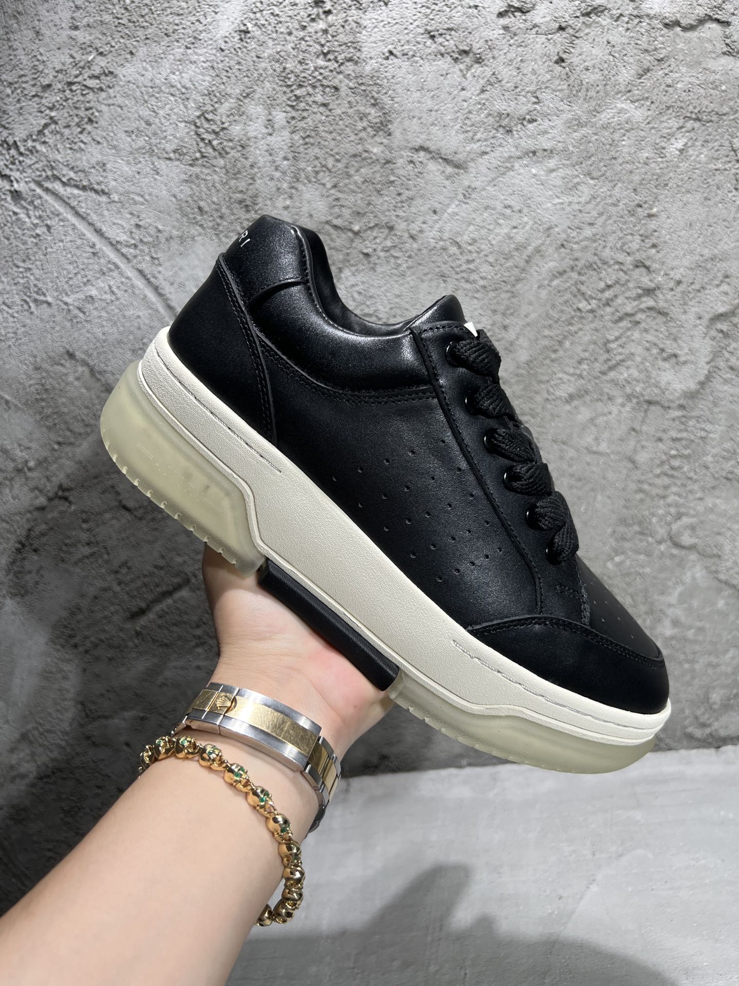 Amiri Stadium Black