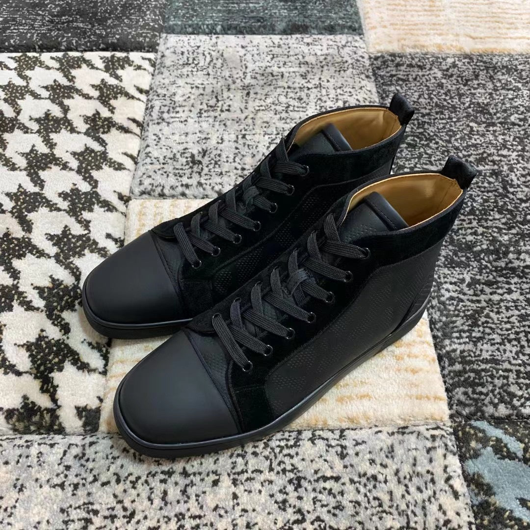 Christian Louboutin Classic Black Low