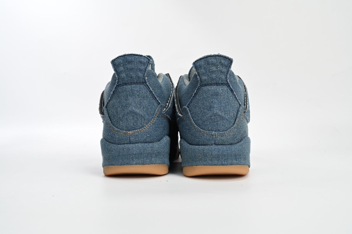 Jordan 4 Levi`s