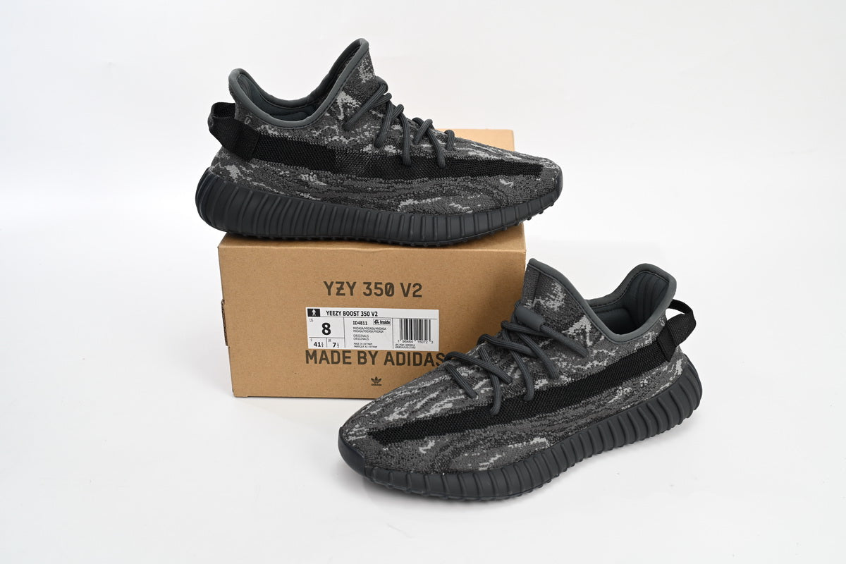 Yeezy 350 V2 Dark Salt