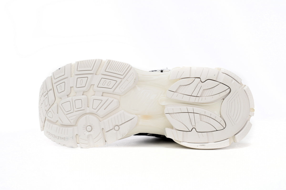 Balenciaga Runner White Grafitti