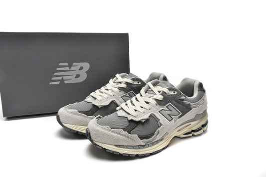 New Balance 2002R