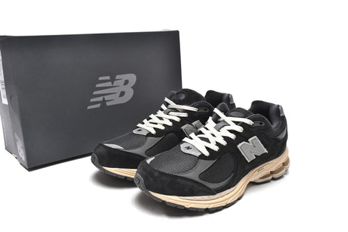 New Balance 2002R
