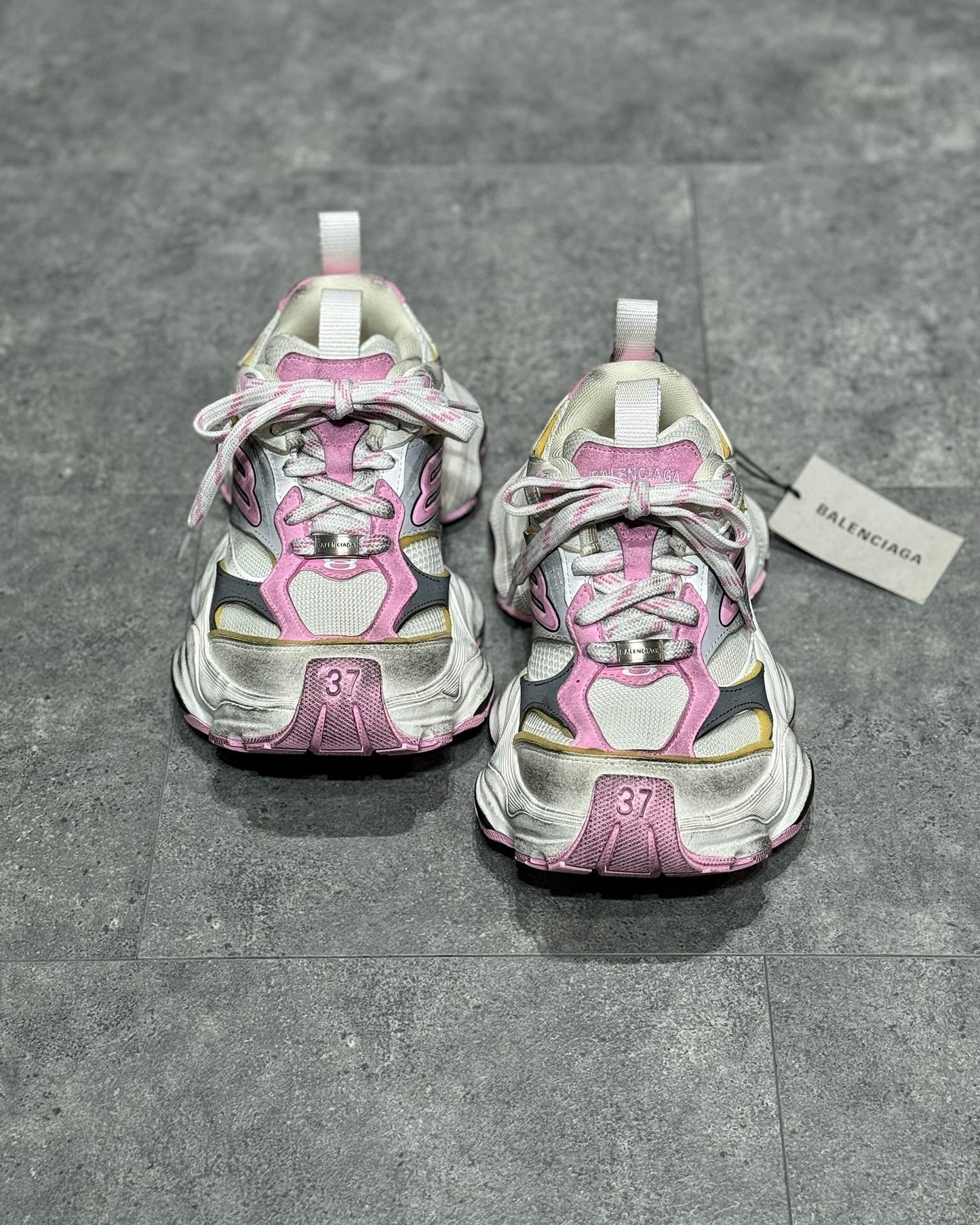 Balenciaga Cargo Pink