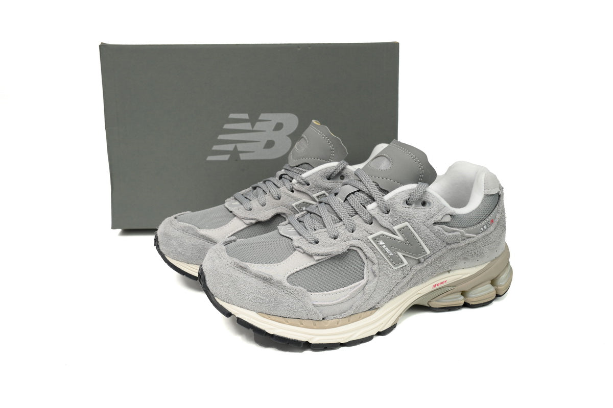 New Balance 2002R