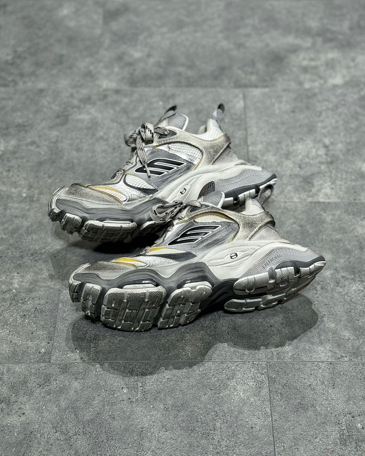 Balenciaga Cargo Gray