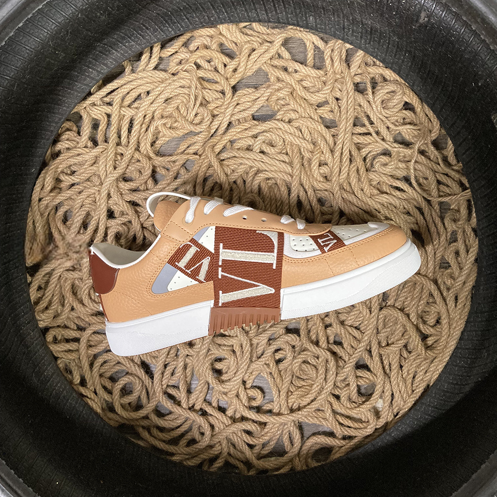 V7TN Trainers Brown