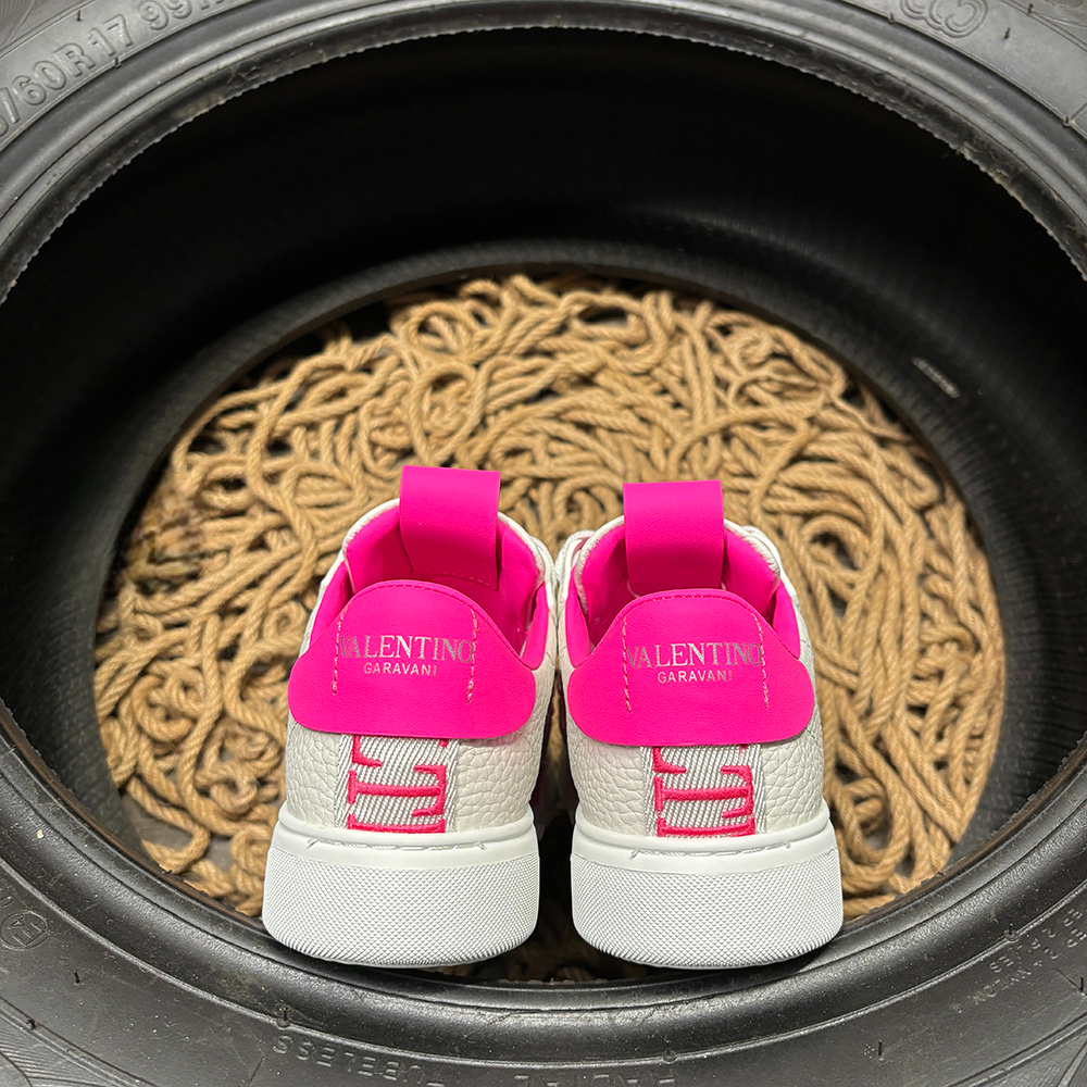 V7TN Trainers Pink