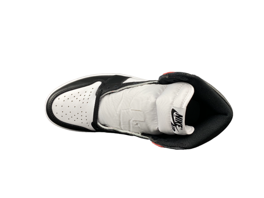Jordan 1 Retro Black Toe