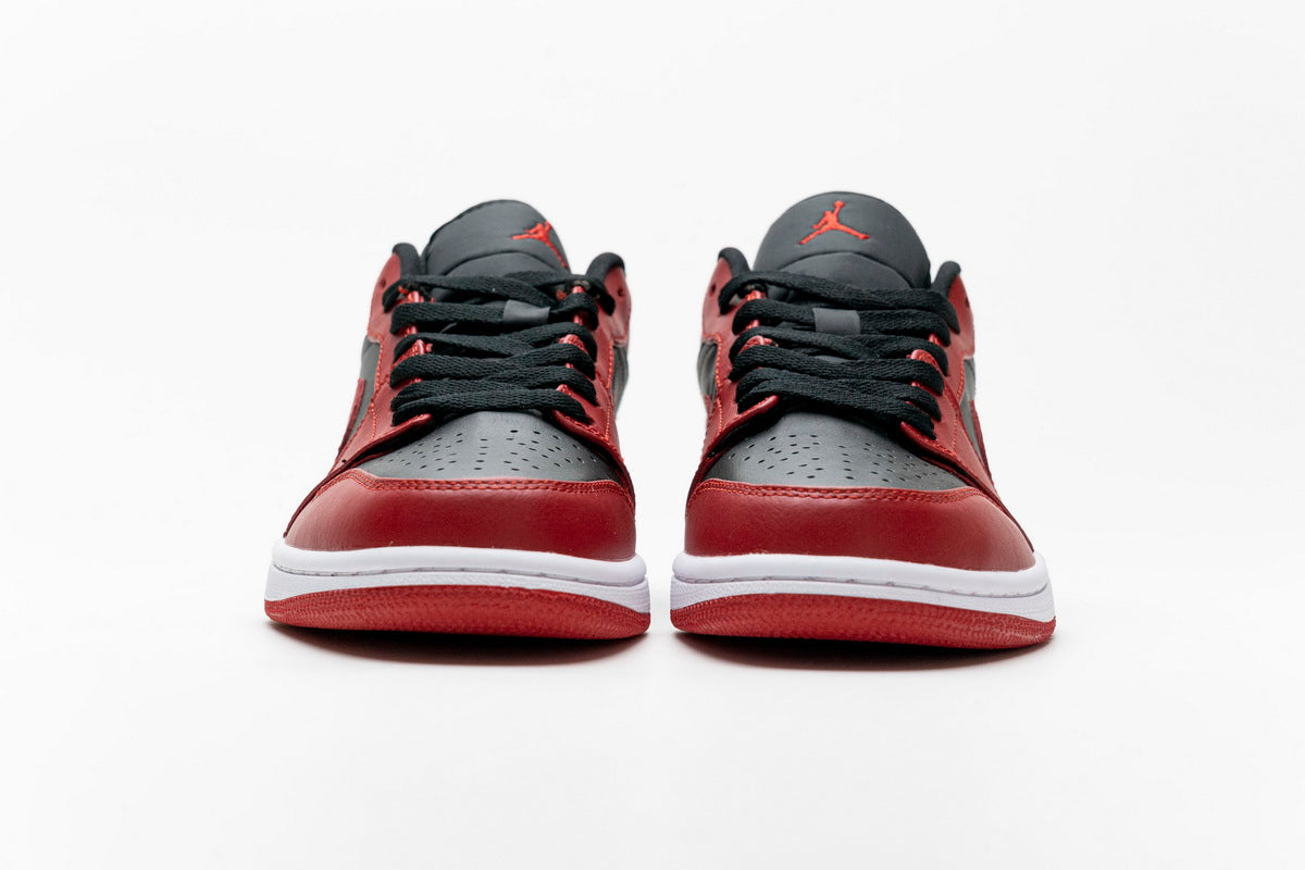 Jordan 1 Low Bred