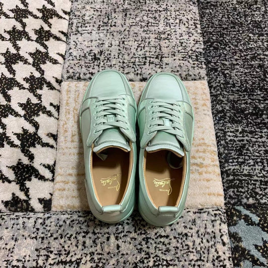 Christian Louboutin Classic Low