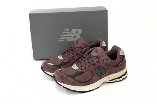 New Balance 2002R