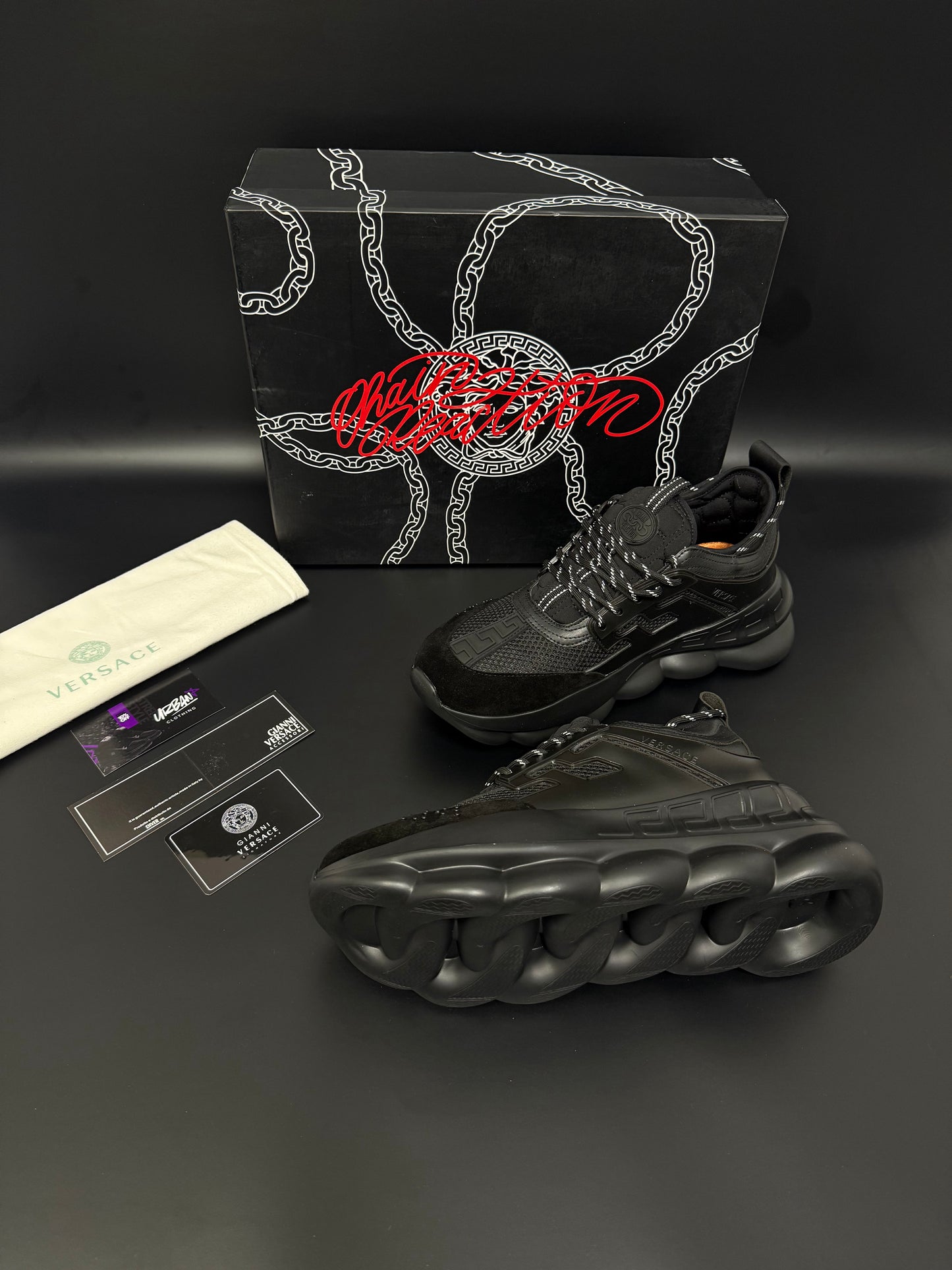 Versace Chain Reaction Black