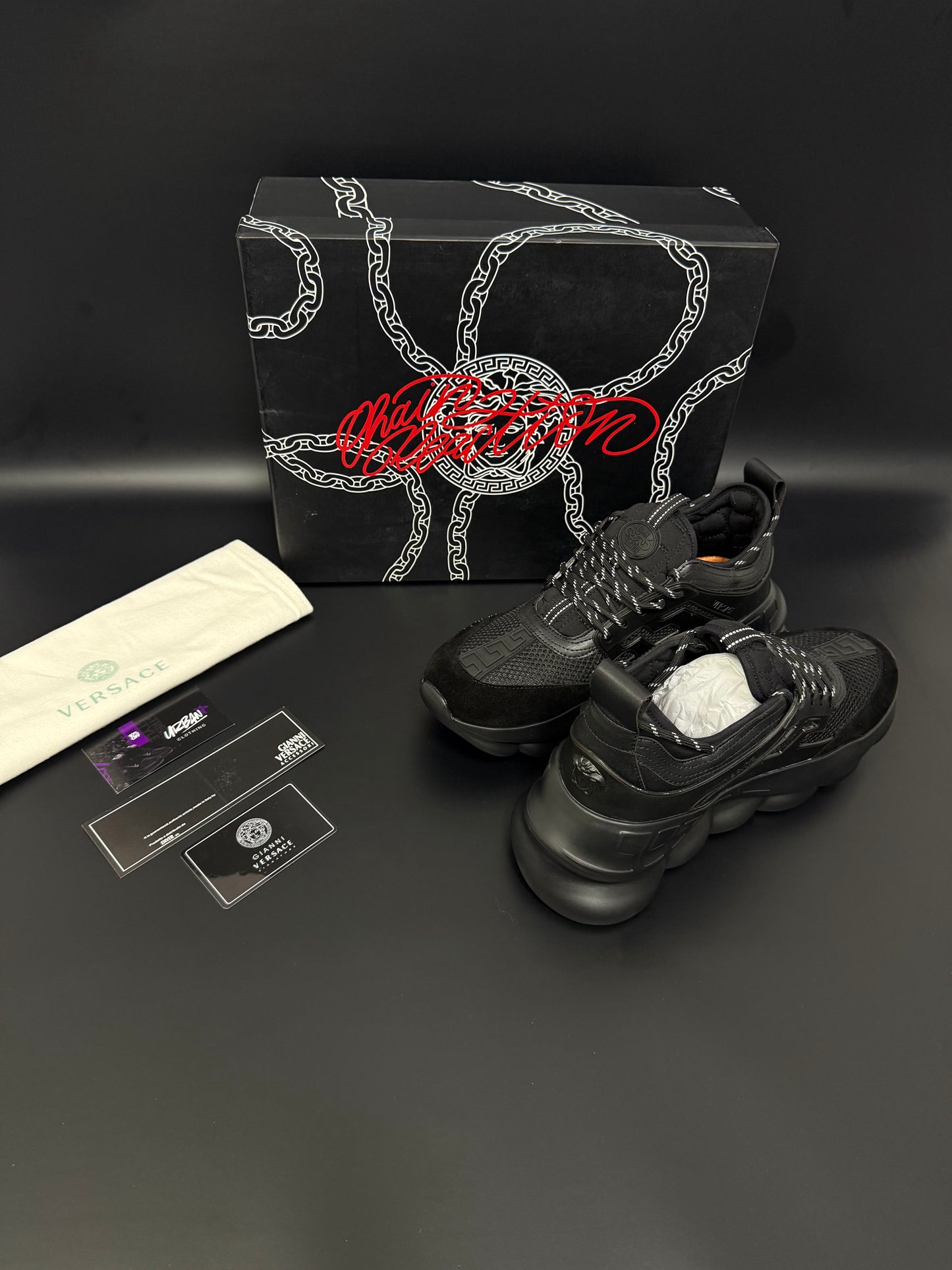 Versace Chain Reaction Black