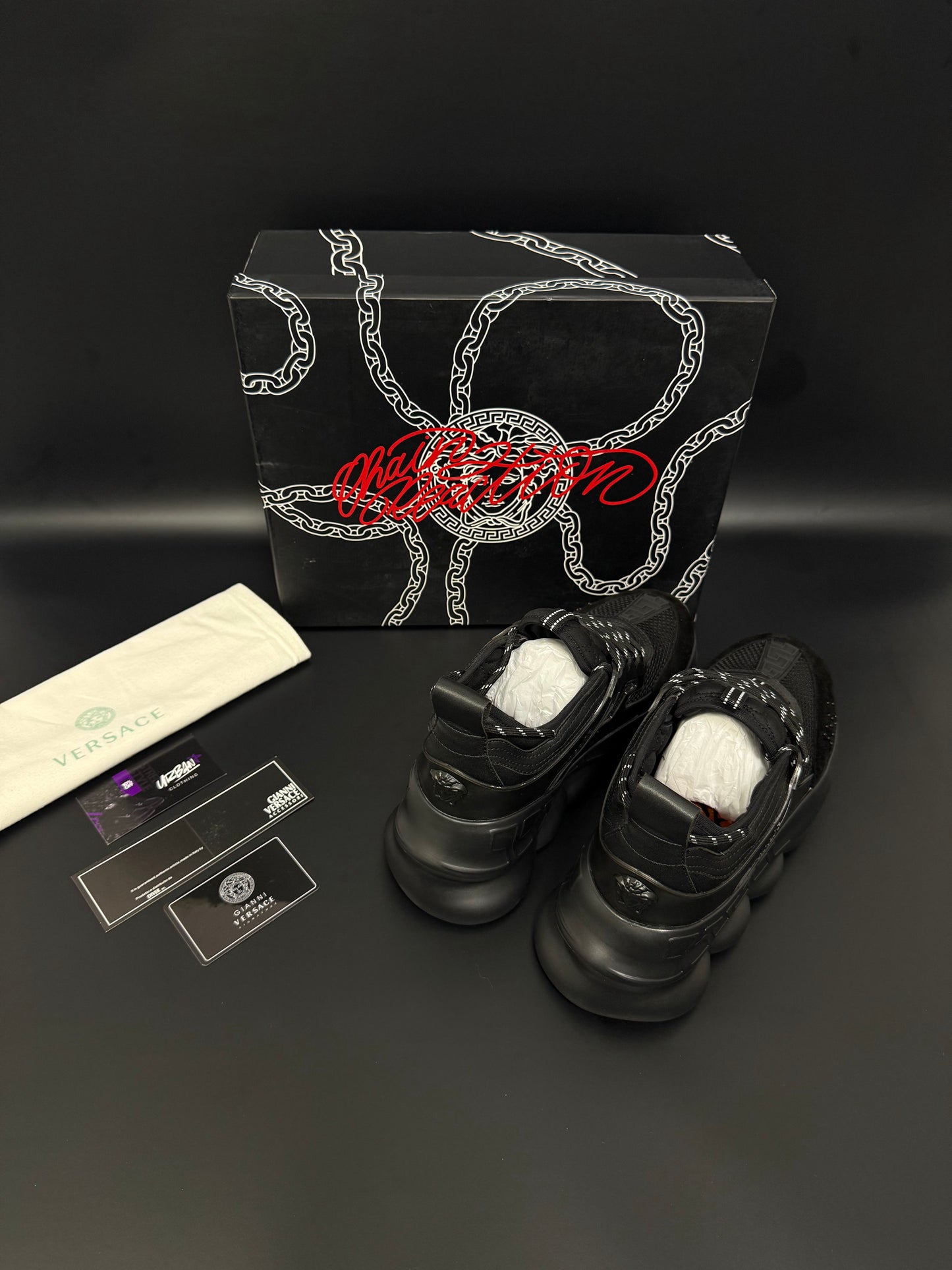 Versace Chain Reaction Black