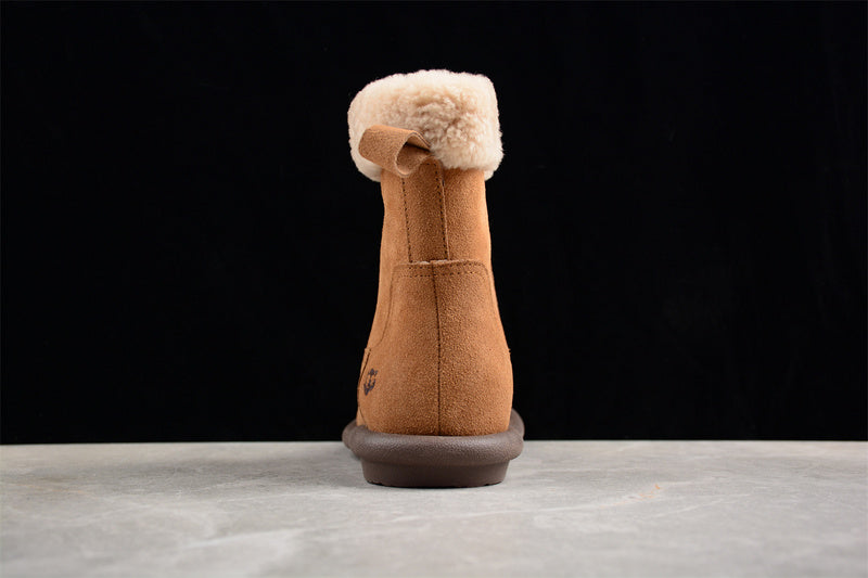 UGG – Brown Boots