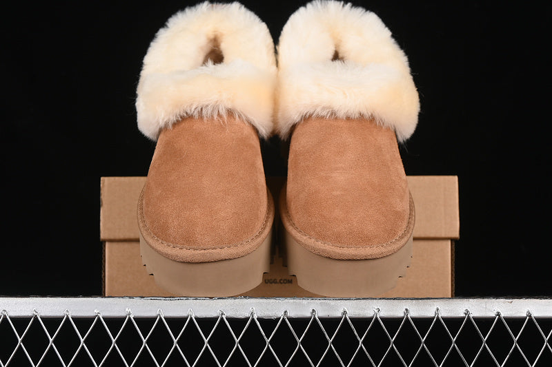 UGG – Platform Brown