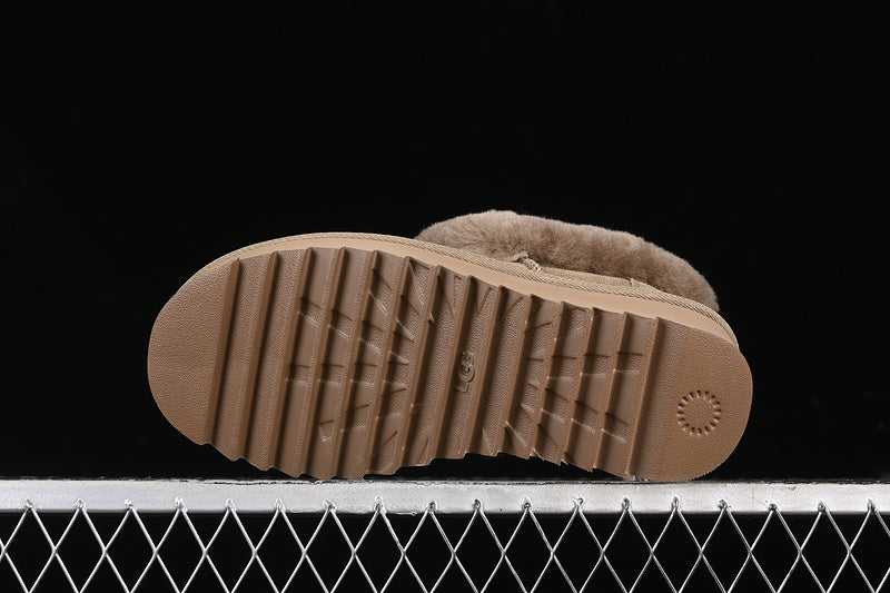 UGG – Platform Brown
