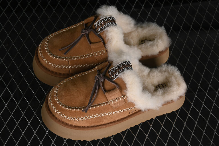 UGG – Alpine Floppy