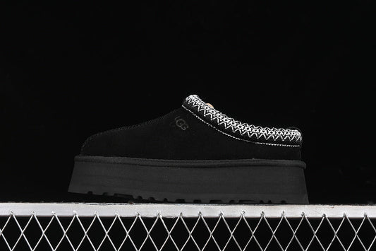 UGG – Tazz Black
