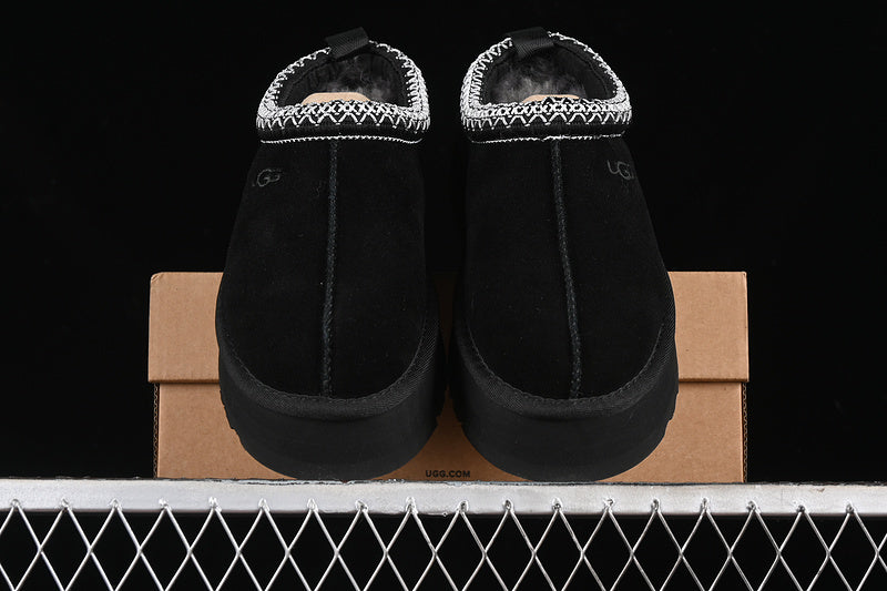UGG – Tazz Black
