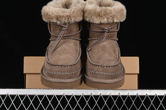 UGG – Alpine Dark Brown