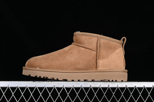 UGG – Classic Mini Brown