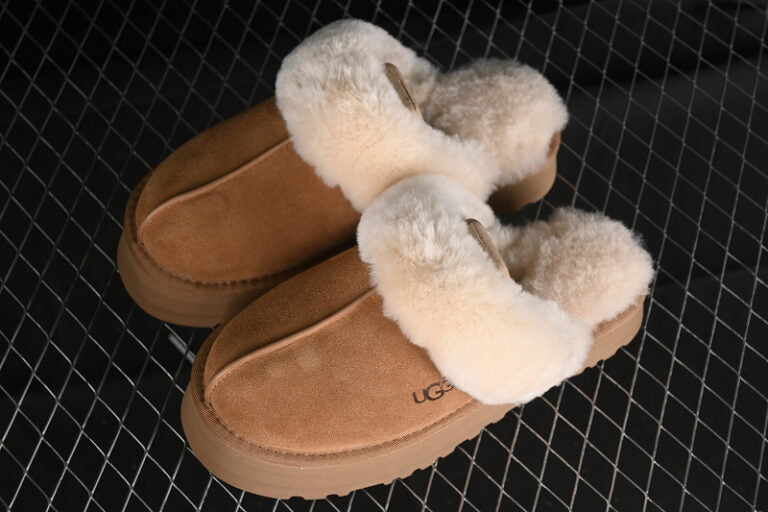 UGG – Tazz Brown