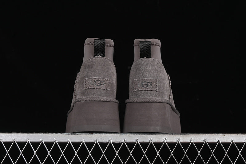 UGG – Dakota Grey