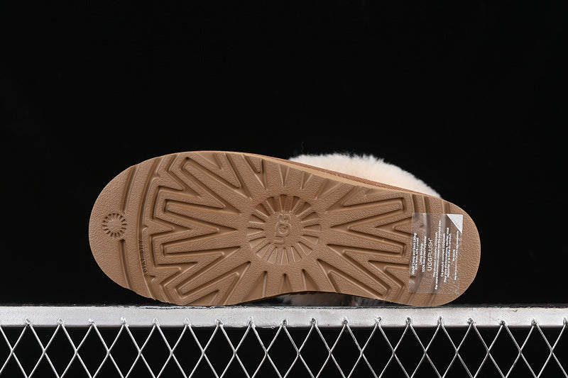 UGG – Alpine Brown