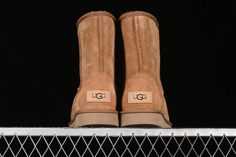 UGG – Classic