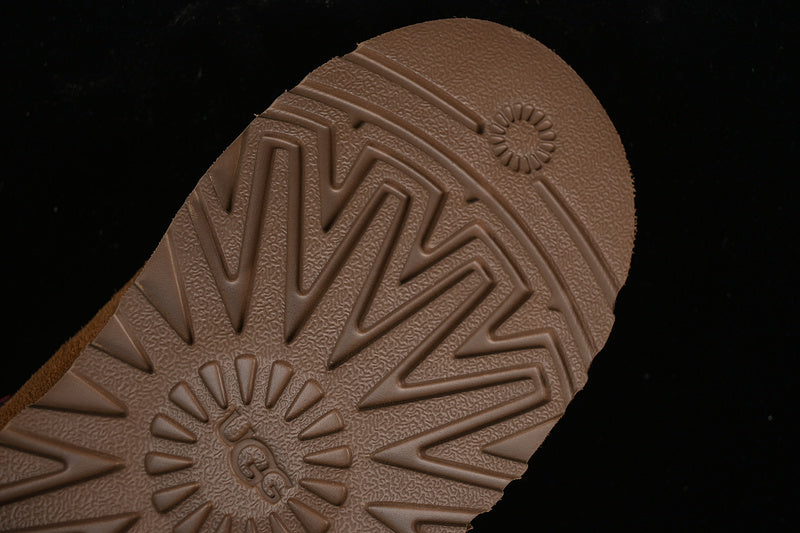 UGG – Tazz Brown Red